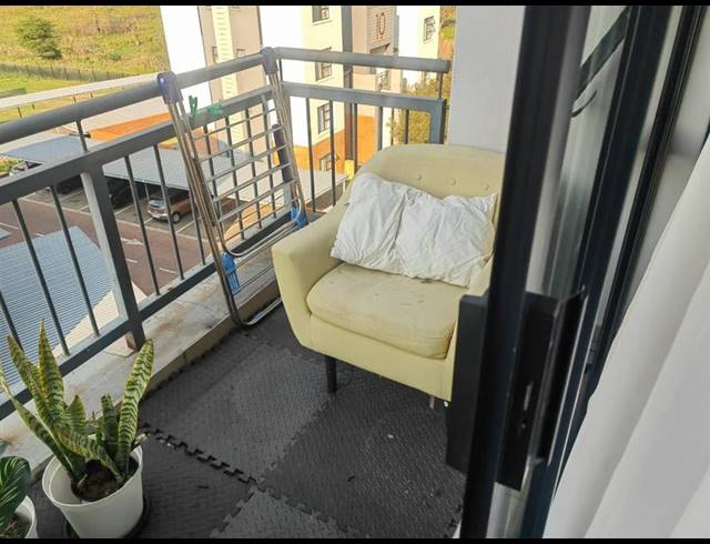 2 BEDROOM PROPERTY TO RENT IN SHERE